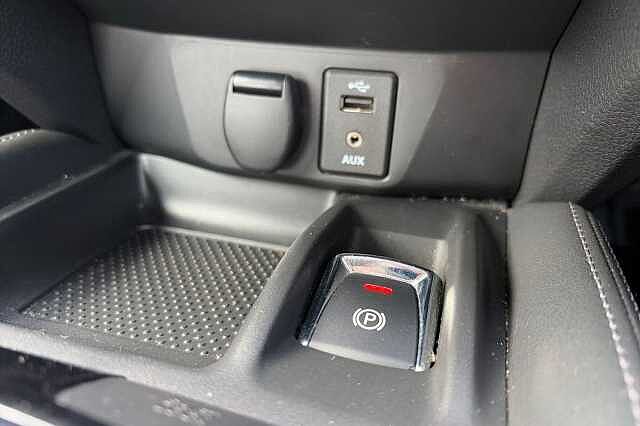 Nissan X-TRAIL 1.6 dCi N-Connecta 5dr Xtronic