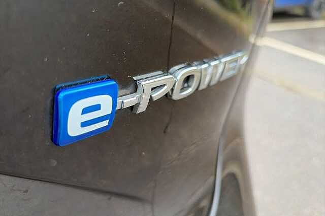 Nissan QASHQAI 1.5 E-Power N-Connecta [Glass Roof] 5dr Auto