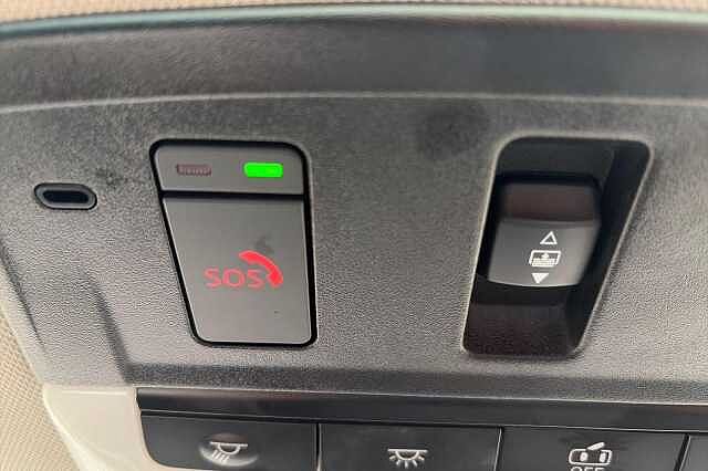 Nissan QASHQAI 1.5 E-Power N-Connecta [Glass Roof] 5dr Auto