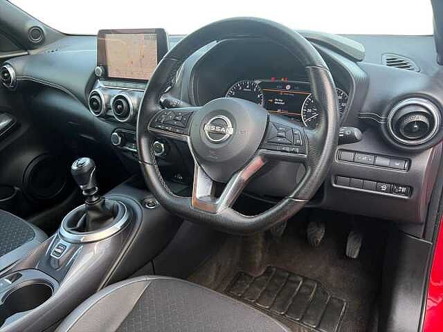 Nissan JUKE 1.0 DiG-T 114 N-Connecta 5dr