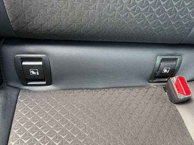 Nissan JUKE 1.0 DiG-T 114 N-Connecta 5dr