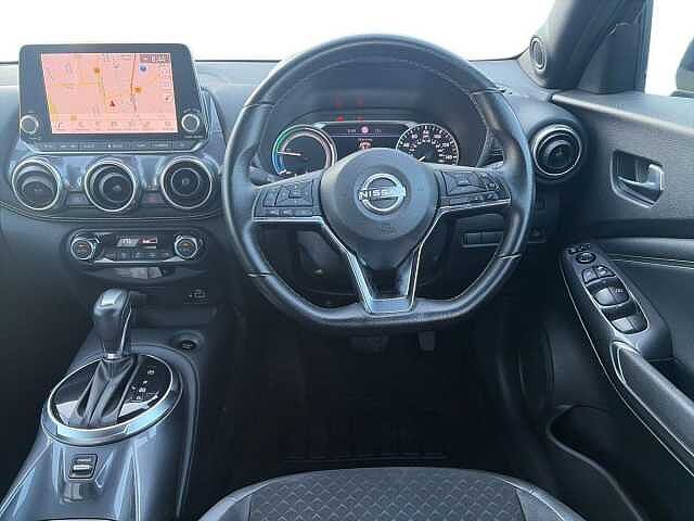 Nissan JUKE 1.6 Hybrid N-Connecta 5dr Auto