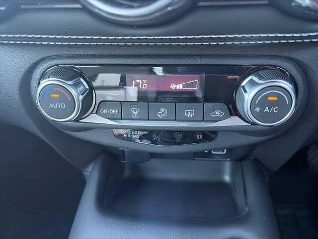 Nissan JUKE 1.6 Hybrid N-Connecta 5dr Auto