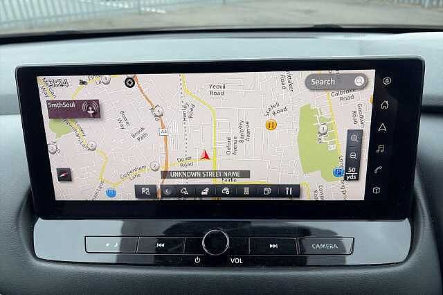 Nissan QASHQAI 1.3 DiG-T MH N-Connecta [Glass Roof] 5dr