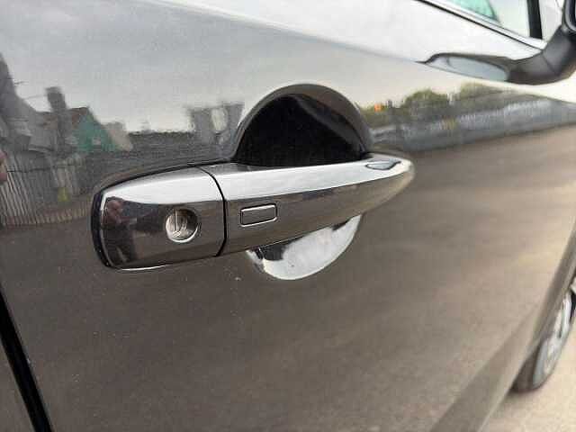 Nissan QASHQAI 1.3 DiG-T MH 158 Tekna+ 5dr