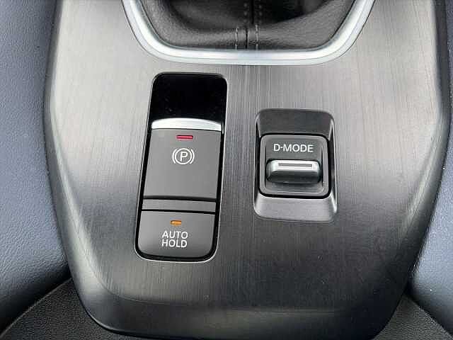 Nissan QASHQAI 1.3 DiG-T MH 158 Tekna+ 5dr