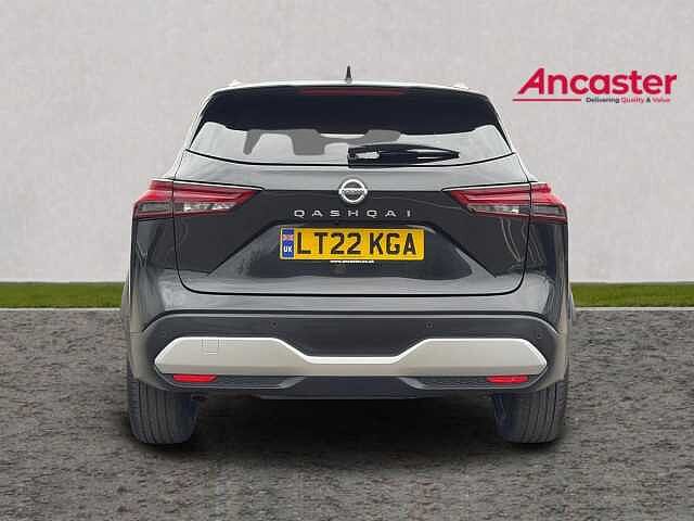 Nissan QASHQAI 1.3 DiG-T MH 158 Tekna+ 5dr