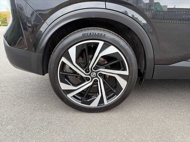 Nissan QASHQAI 1.3 DiG-T MH 158 Tekna+ 5dr