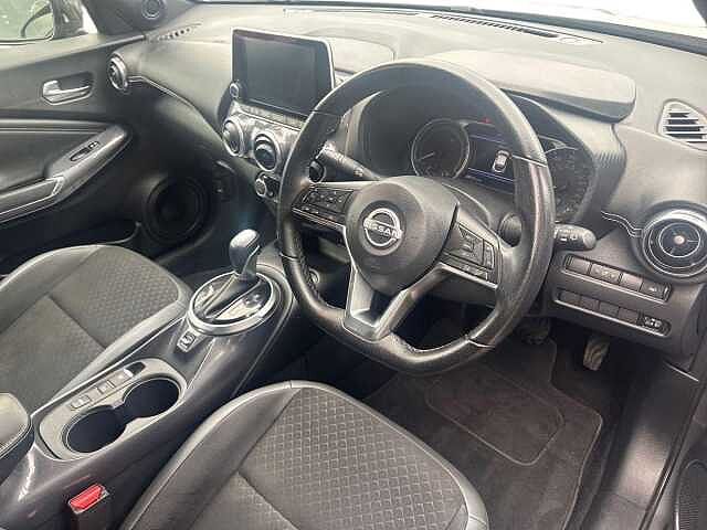 Nissan JUKE 1.6 Hybrid N-Connecta 5dr Auto