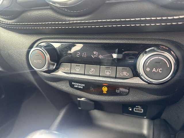 Nissan JUKE 1.6 Hybrid N-Connecta 5dr Auto