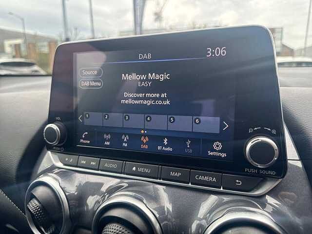 Nissan JUKE 1.6 Hybrid N-Connecta 5dr Auto