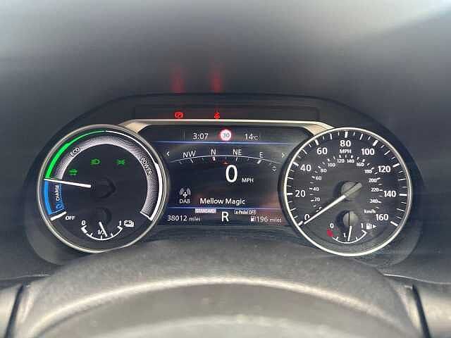 Nissan JUKE 1.6 Hybrid N-Connecta 5dr Auto