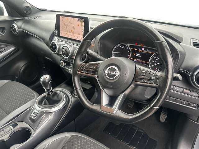 Nissan JUKE 1.0 DiG-T 114 N-Connecta 5dr