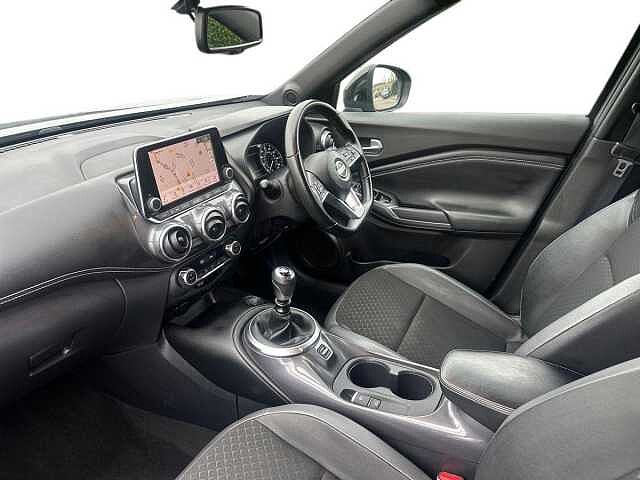 Nissan JUKE 1.0 DiG-T 114 N-Connecta 5dr
