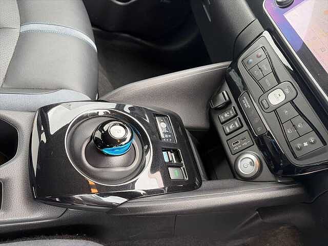 Nissan LEAF 110kW Tekna 40kWh 5dr Auto
