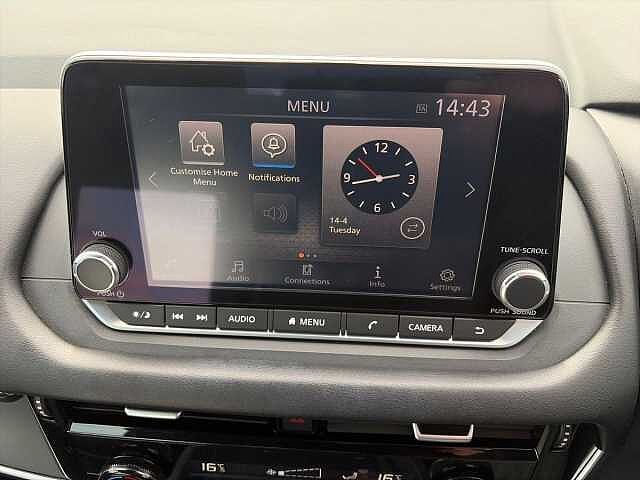 Nissan QASHQAI 1.3 DiG-T MH 158 Acenta Premium 5dr Xtronic