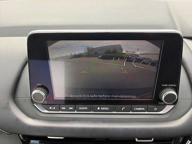 Nissan QASHQAI 1.3 DiG-T MH 158 Acenta Premium 5dr Xtronic