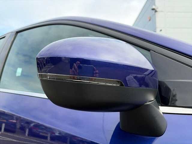 Nissan QASHQAI 1.3 DiG-T MH 158 Acenta Premium 5dr Xtronic