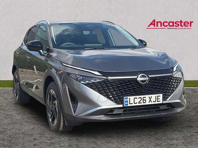 Nissan QASHQAI 1.3 DiG-T MH N-Connecta [Glass Roof] 5dr