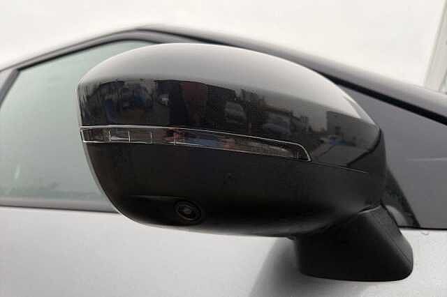 Nissan JUKE 1.0 DiG-T 114 Tekna 5dr DCT