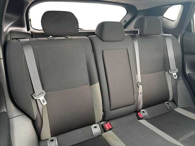 Nissan QASHQAI 1.3 DiG-T N-Connecta 5dr [Glass Roof/Executive]