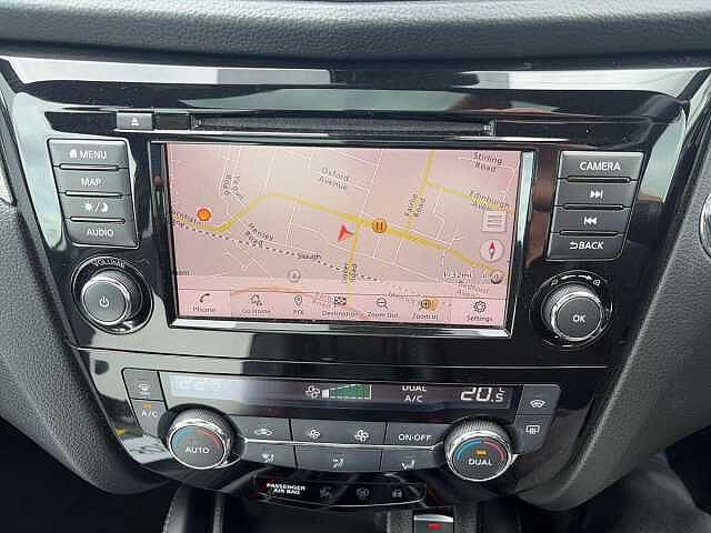 Nissan QASHQAI 1.3 DiG-T Tekna+ 5dr