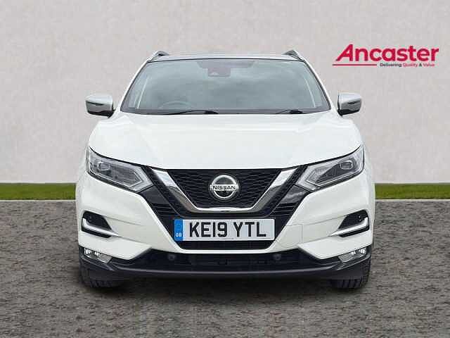 Nissan QASHQAI 1.3 DiG-T Tekna+ 5dr